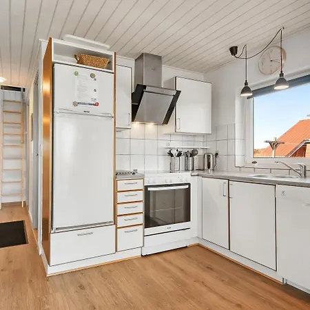 Veludstyret Poolhus Taet Pa Vesterhavet Sj470 *