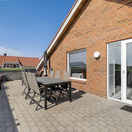 Veludstyret Poolhus Tæt På Vesterhavet Sj470 Feriehus *