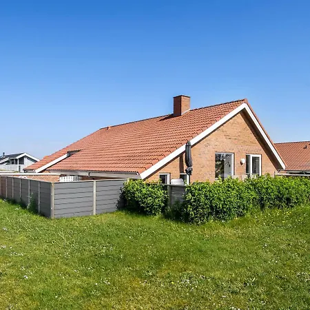 Veludstyret Poolhus Taet Pa Vesterhavet Sj470 *